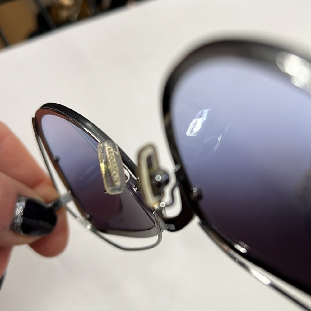 Coach Blue Grey HC 7086 90044Q Gunmetal Sunglasses with Case - Picture 8 of 13